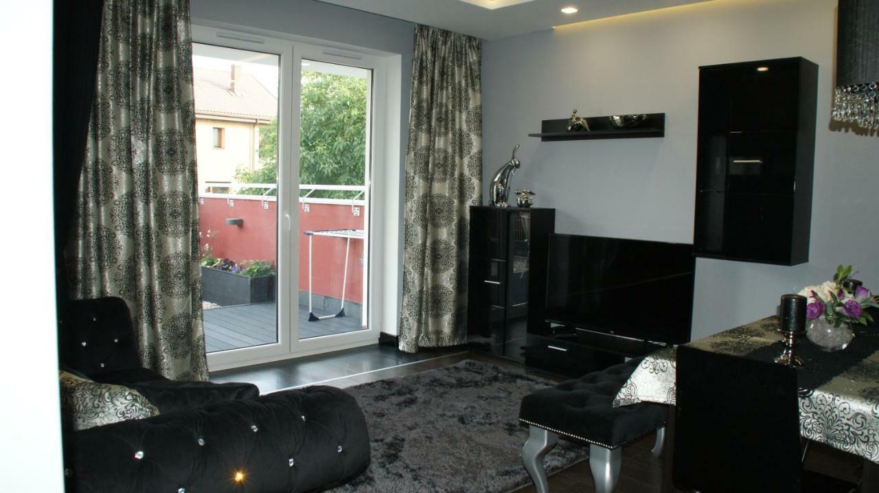 Apartament Glamour 24H Bialystok Bagian luar foto